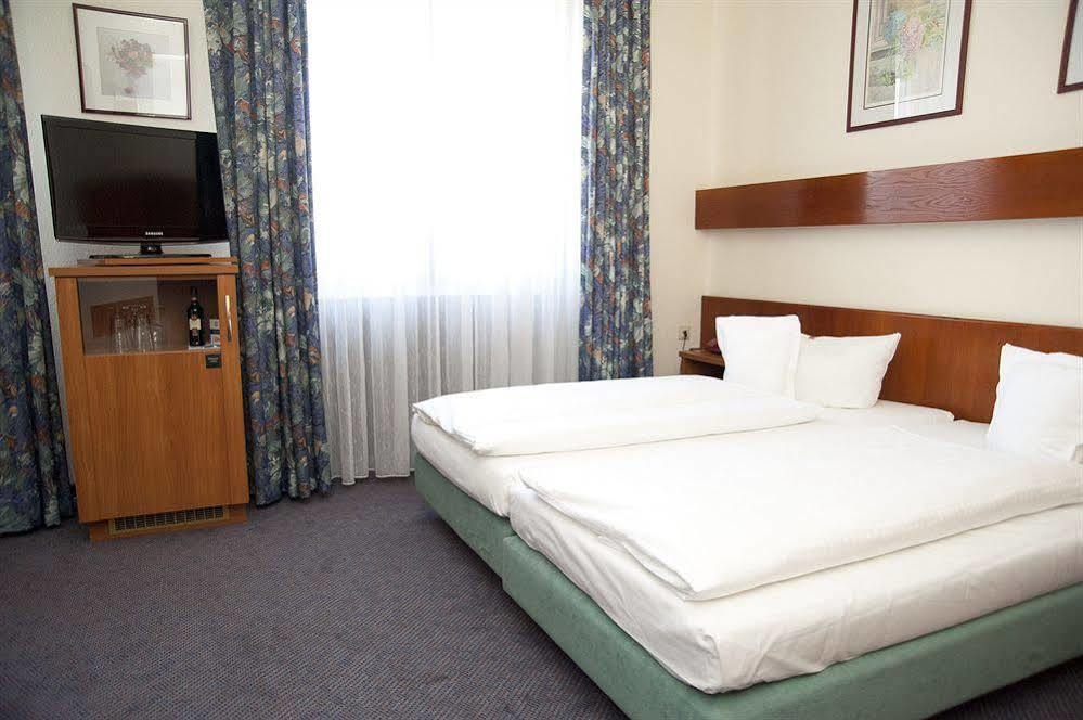 Doria Hotel ดุสเซลดอร์ฟ ภายนอก รูปภาพ